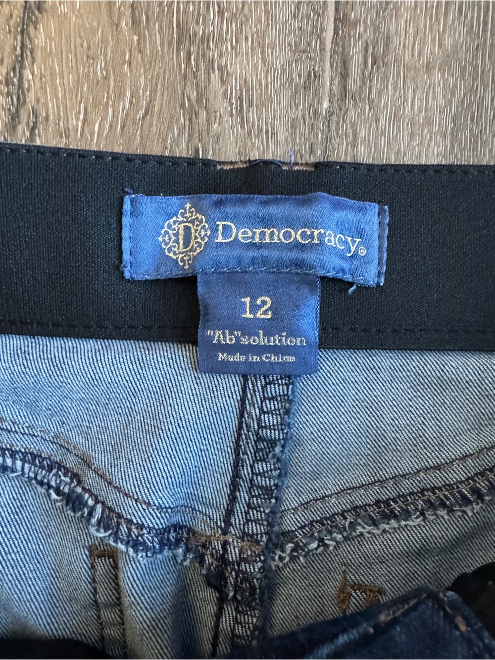 Democracy Dark Blue Straight Leg Jeans Women’s Size 12 - Picture 4 of 7
